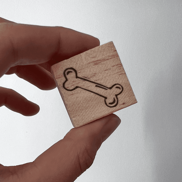 Tampon os (Jour 23 - Stamp-Tober 2025) 
