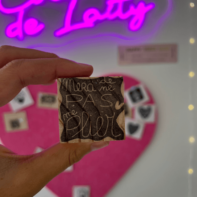 Tampon &quot;Merci de ne pas plier&quot;