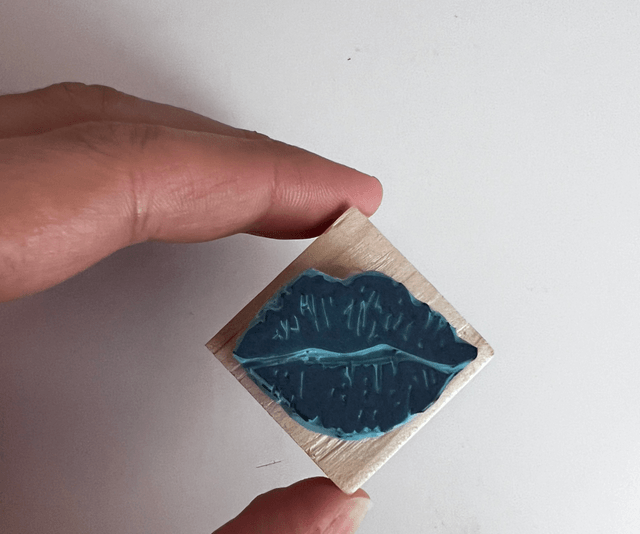 Tampon Bisou (Jour 6 - Stamp-Tober 2025)