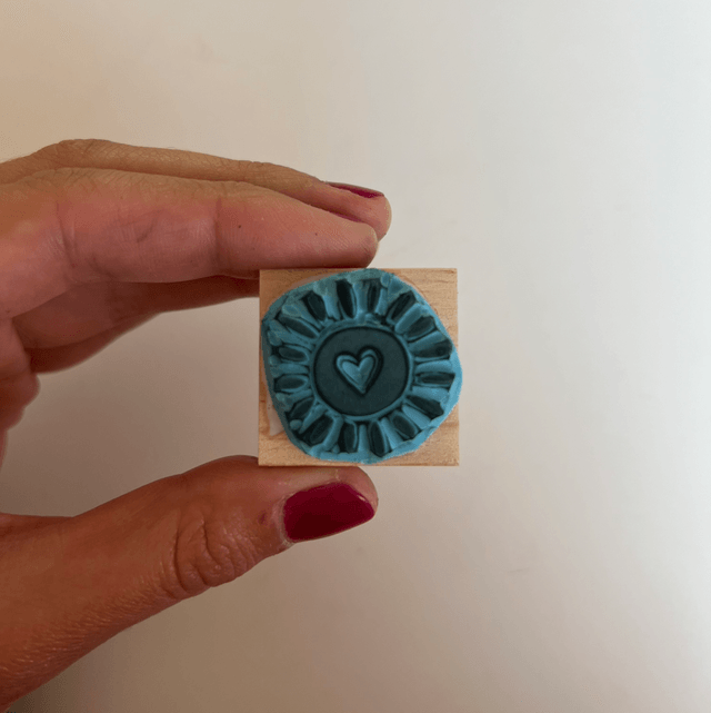 Tampon soleil cœur (Jour 2 - Stamp-Tober 2025)